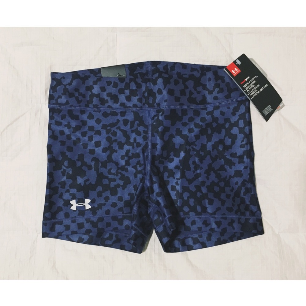 Under Armour heatgear compression shorts— SALE!!!
